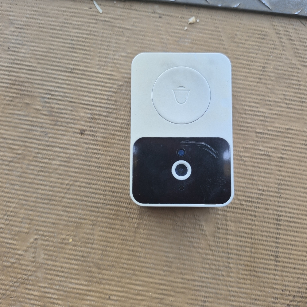 White and Black Smart Doorbell